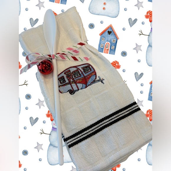 Vintage Christmas 🎄 Camper Towel & Spoon Gift Set includes bow & Christmas bulb - Picture 1 of 2